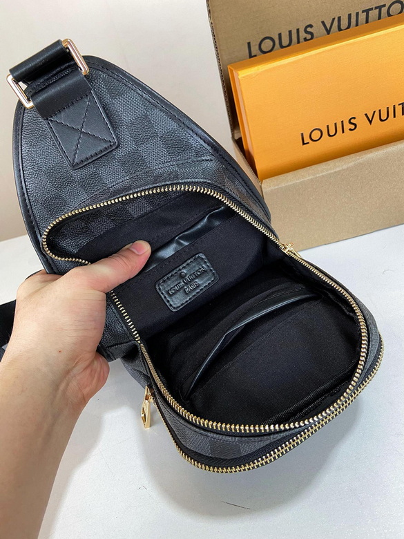 LV Chest pack LV2045 15X26X7cm XM 4colour