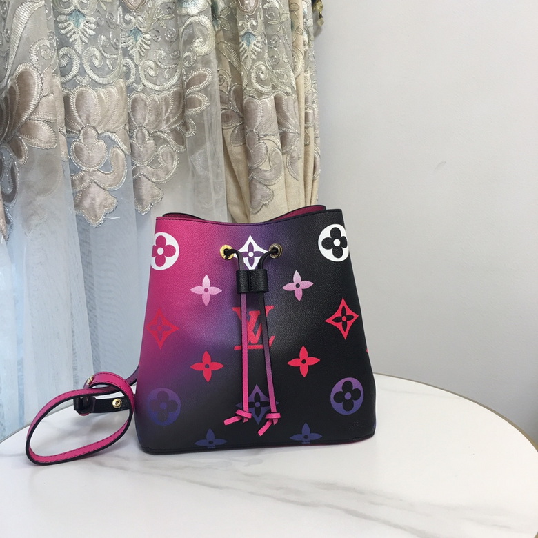 LV BAG Neo M20513 26X22X27cm XM