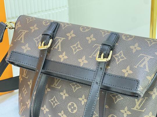 LV BAG Vintage M20518 32x28cm cs