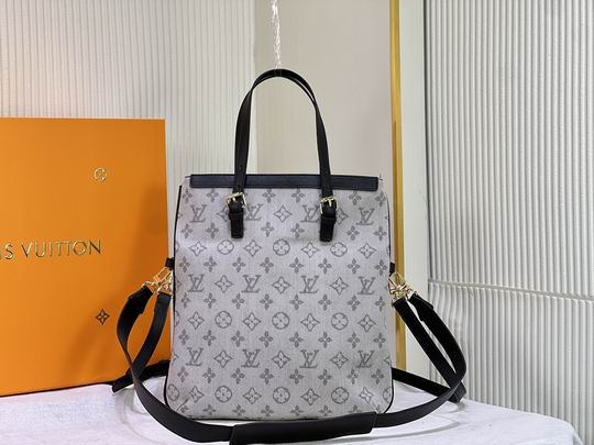 LV BAG Vintage M20518 32x28cm cs