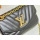 LV BAG New Wave M20687 21x12x9cm cs