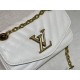 LV BAG New Wave M20687 21x12x9cm cs