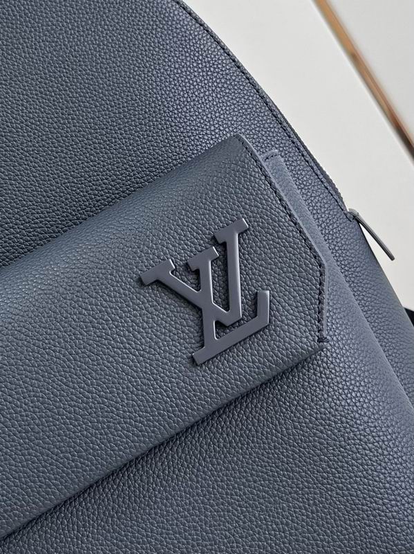 LV Backpack Aerogram M21362 30x43x13cm CN