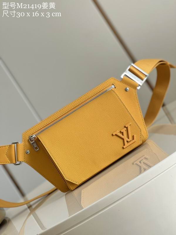 LV Chest pack Aerogram M2141 30x16x3cm CN