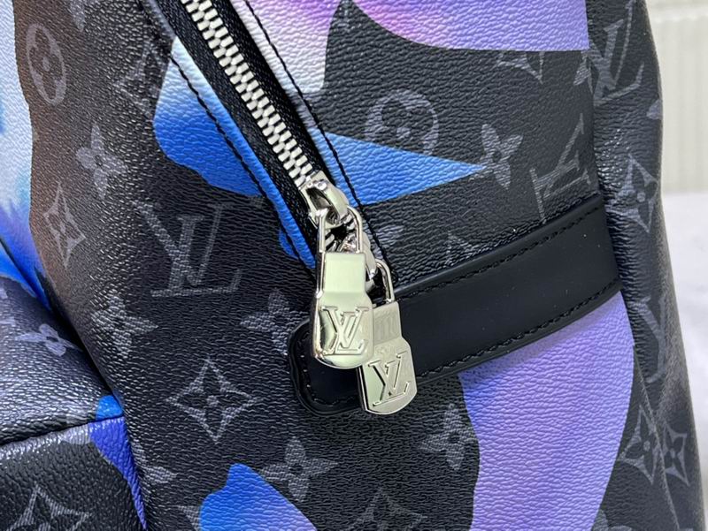 LV Backpack Discovery M21429 30x40x20cm ss