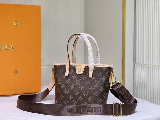 LV BAG Neverfull M22213 25x17x9cm cs