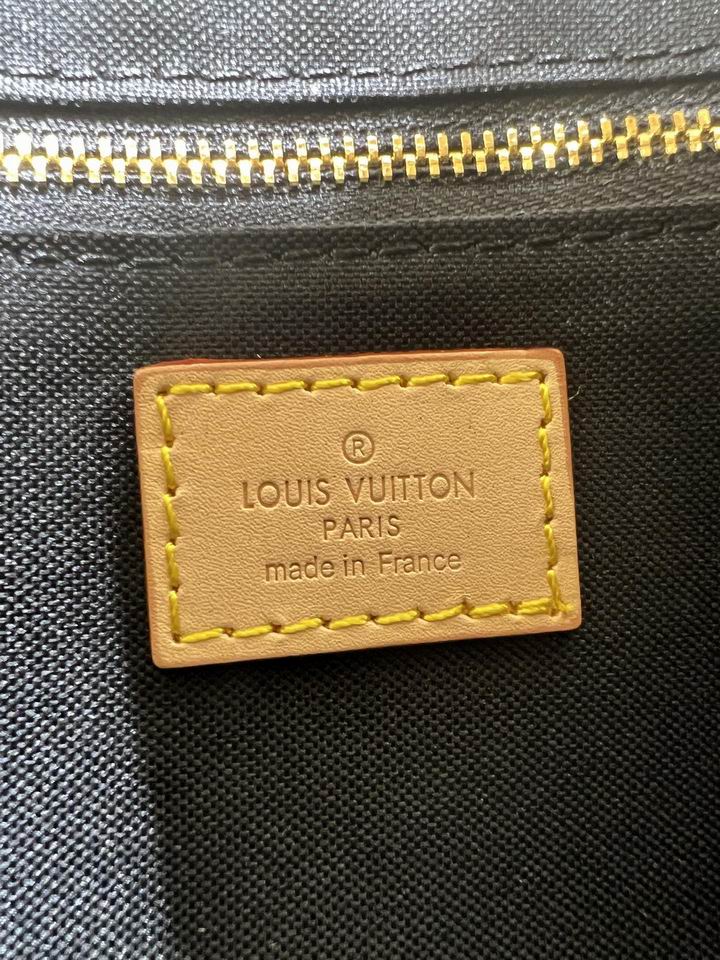 LV BAG Neverfull M22213 25x17x9cm cs