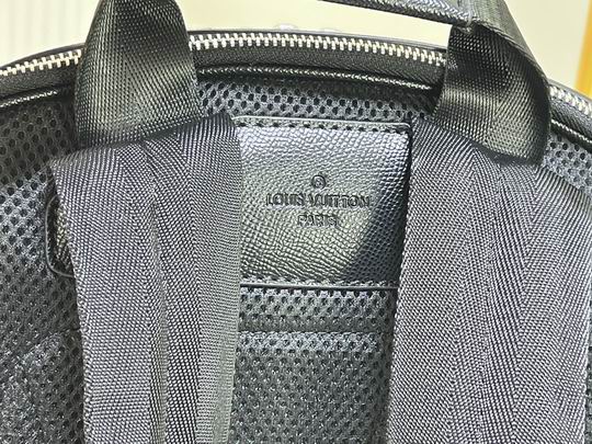 LV Backpack Adrian M30857 31x39x14cm cs