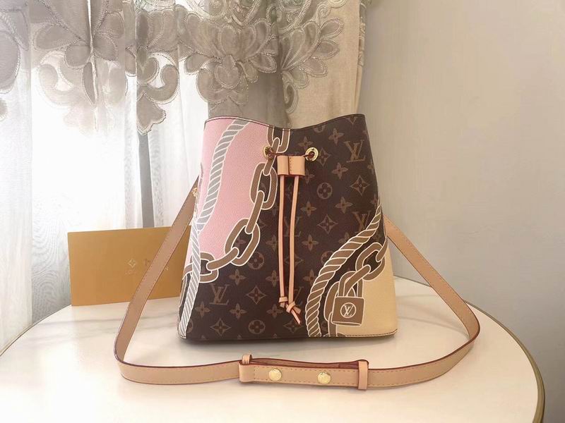 LV BAG Neo M40474 26x22x27cm zy