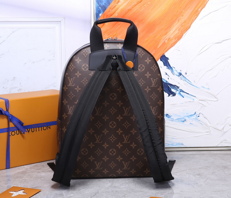 LV Backpack M41530 32X40X13cm WP