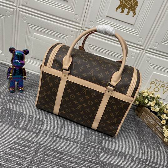 LV Pet bag M42021 40x23x29cm cs