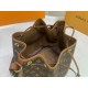 LV Bucket bag M42224