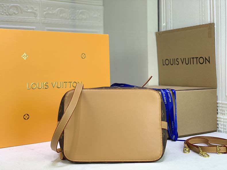 LV Bucket bag M4222401