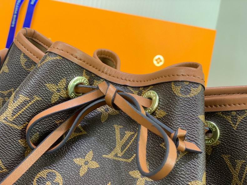 LV Bucket bag M4222402