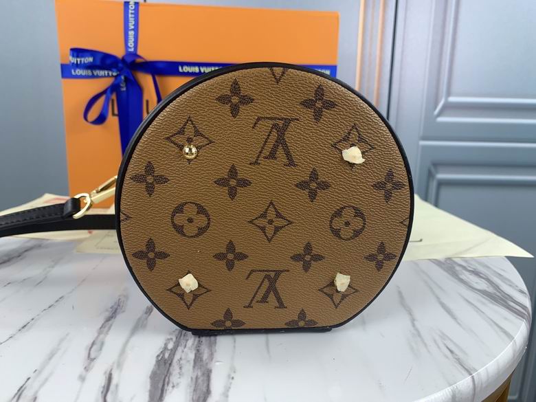 LV Bucket bag M43986