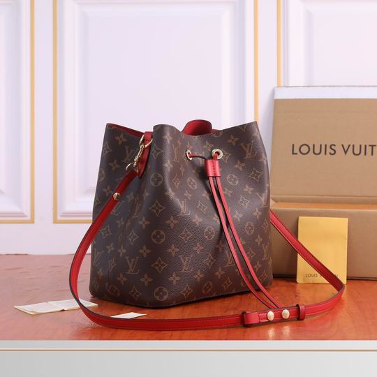 LV BAG Neo M44022 26x26x17.5cm