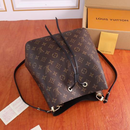 LV BAG Neo M44022 26x26x17.5cm