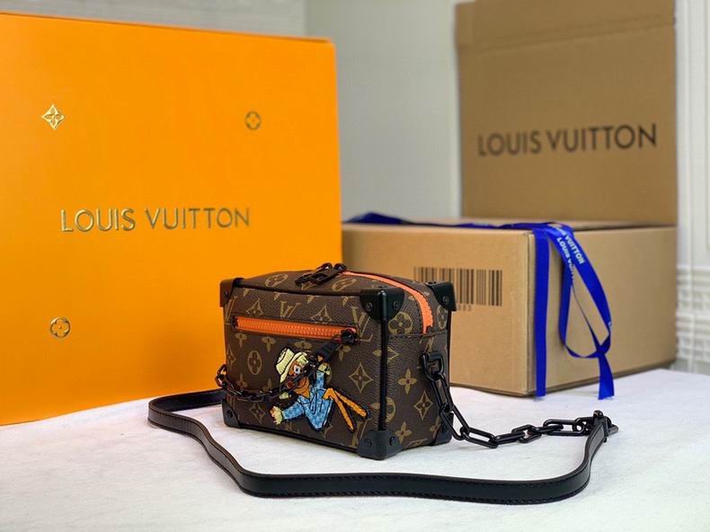 LV BAG Soft Trunk M44480 18.5x13x8 cm cs