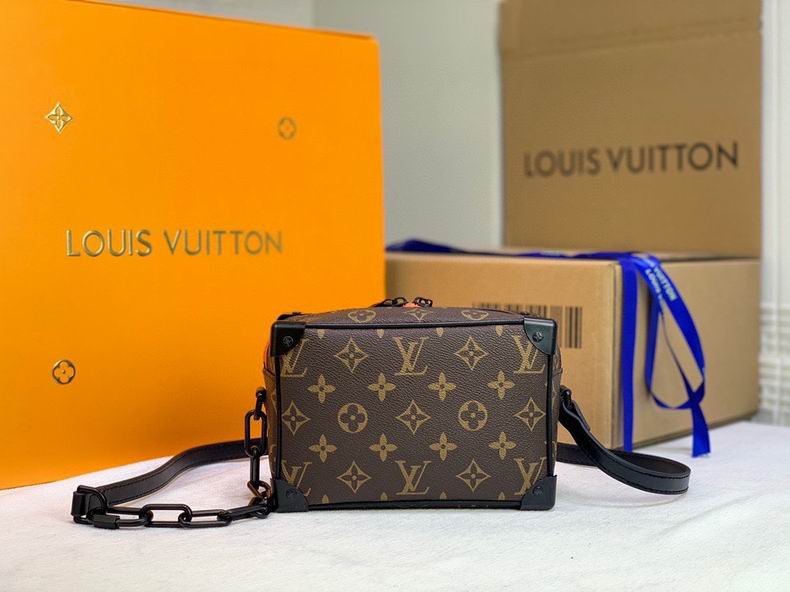 LV BAG Soft Trunk M44480 18.5x13x8 cm cs