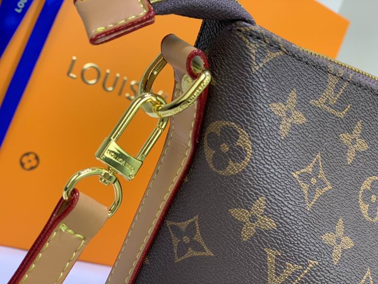 LV Bucket bag M44488