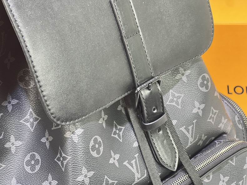 LV Backpack M44658 45x33x22 cm cs