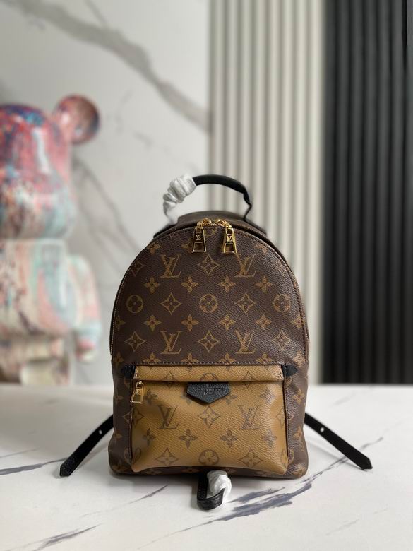 LV Backpack M44870 22X29X10cm XM