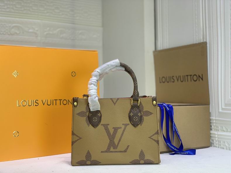 LV BAG onthego M45039 25x19x11.5 cm cs