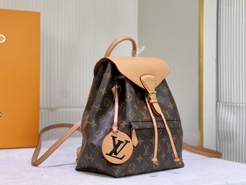 LV Backpack Montsouris M45205 27.5x33x14cm ss