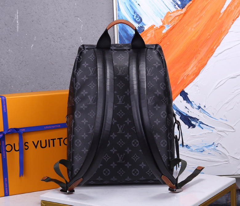 LV Backpack M45218 37X40X20cm WP