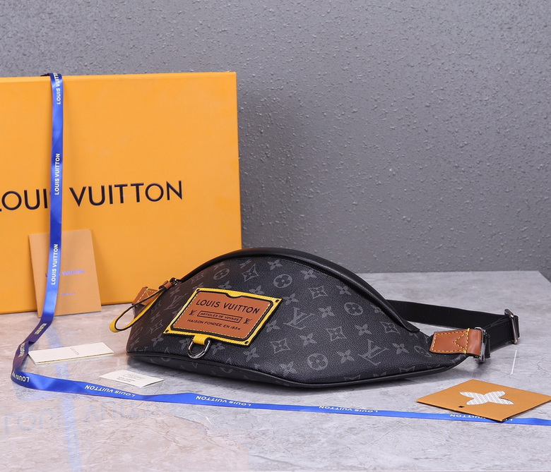 LV Chest pack M45220 47X20X9cm WP