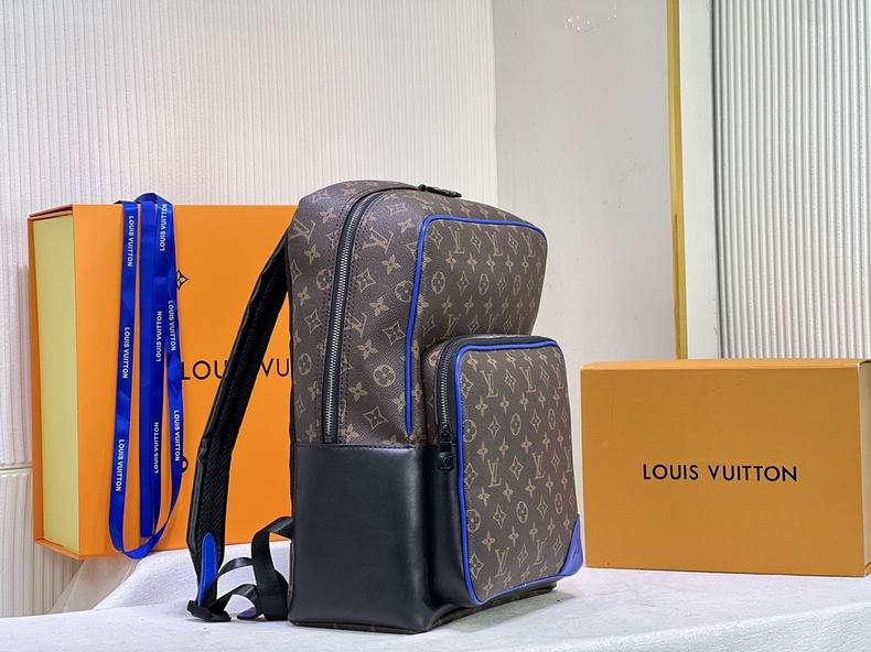 LV Backpack M45335 31x41.5x15.5 cm cs