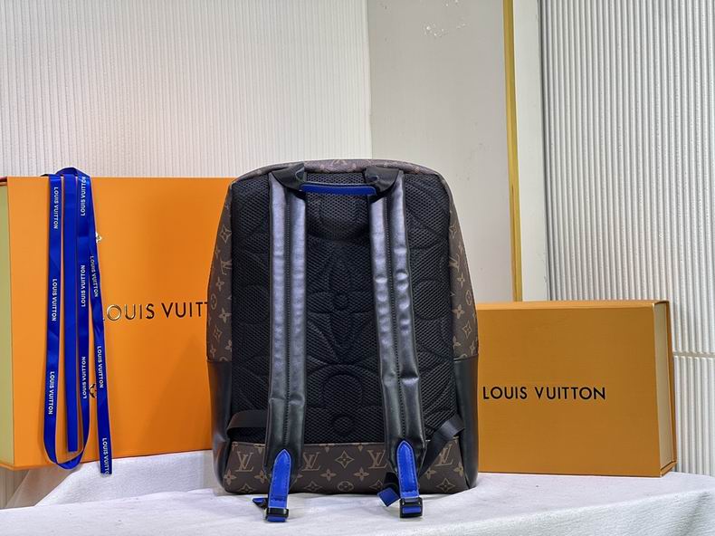 LV Backpack M45335 31x41.5x15.5 cm cs