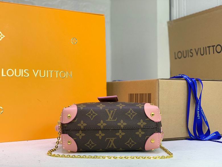 LV BAG Petite Malle Souple M45571 20x14x7.5cm