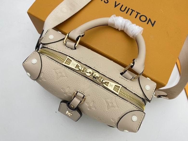 LV BAG Petite Malle Souple M45571 20x14x7.5cm