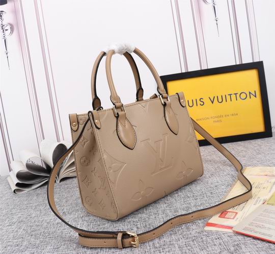 LV BAG Onthego M45653 25x19x11.5cm CN