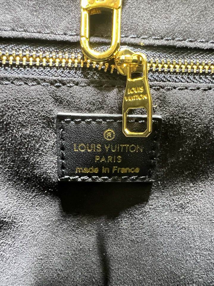 LV BAG OnTheGo M45659 25cm