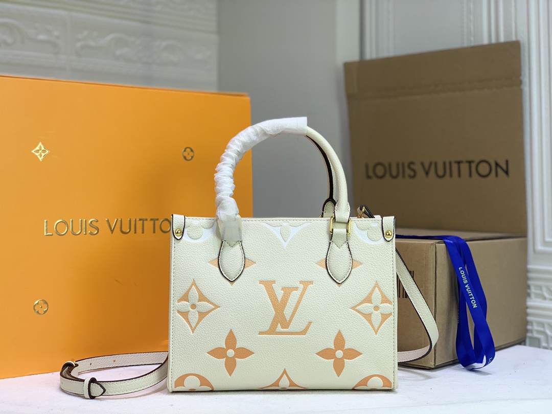 LV BAG onthego M45659 25x19x11.5 cm cs