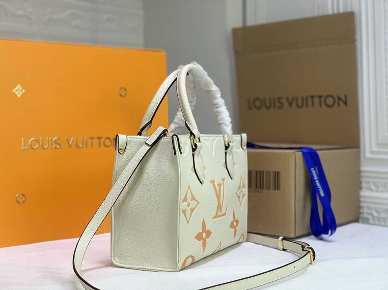 LV BAG onthego M45659 25x19x11.5 cm cs