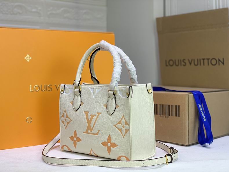 LV BAG onthego M45659 25x19x11.5 cm cs