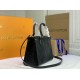 LV BAG onthego M45659 25x19x11.5 cm cs