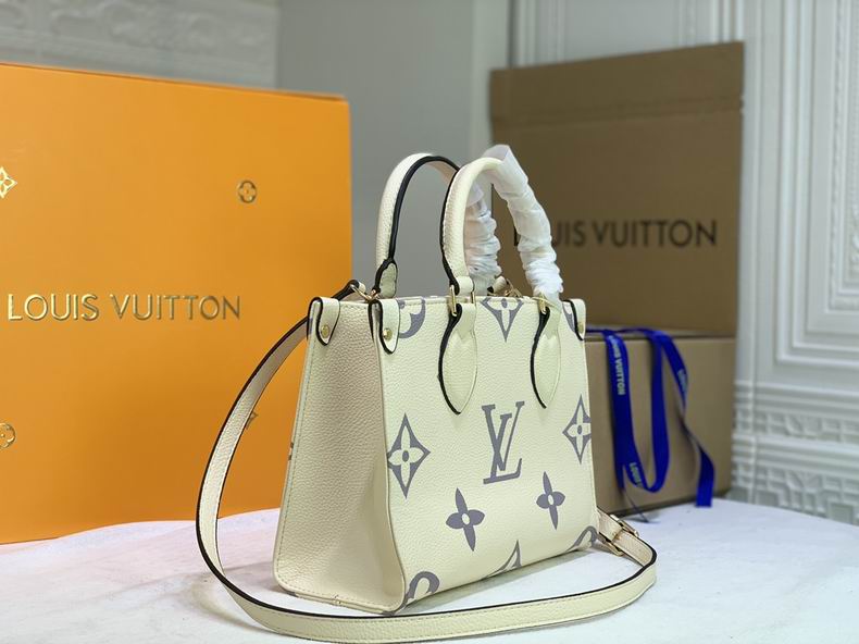 LV BAG onthego M45659 25x19x11.5 cm cs