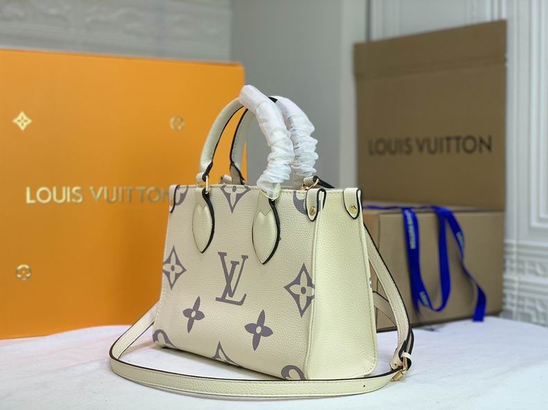 LV BAG onthego M45659 25x19x11.5 cm cs