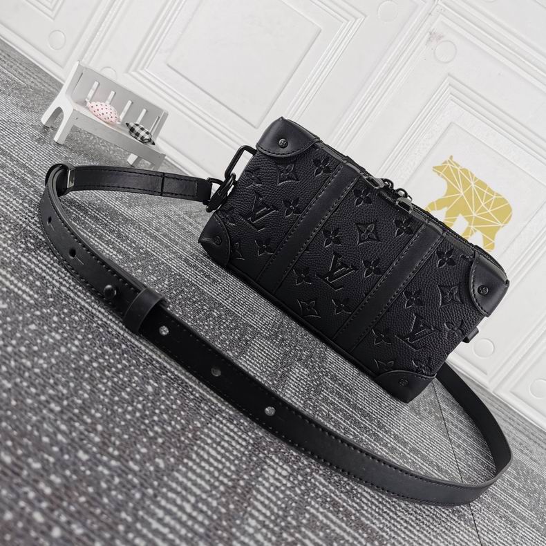 LV BAG Soft Trunk M45671 22.x14x5 cm cs