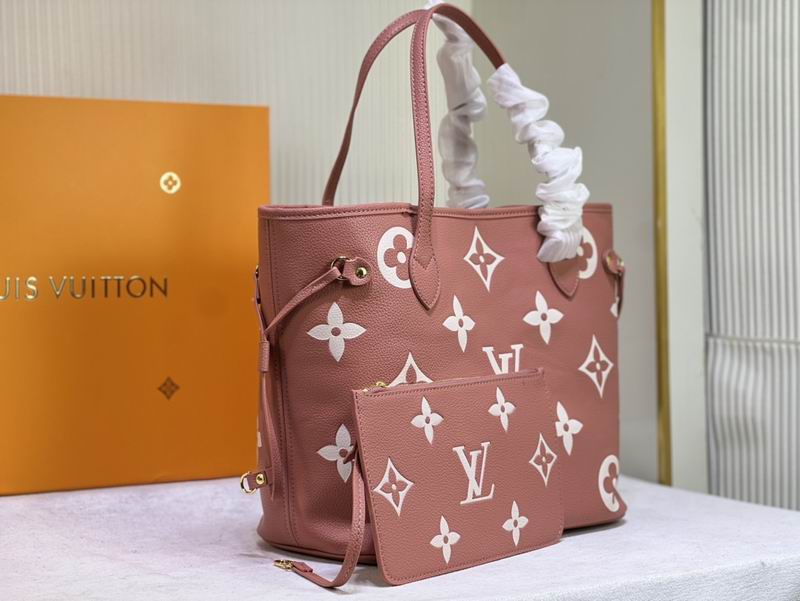 LV BAG Neverfull M45686 32x29x17cm ss