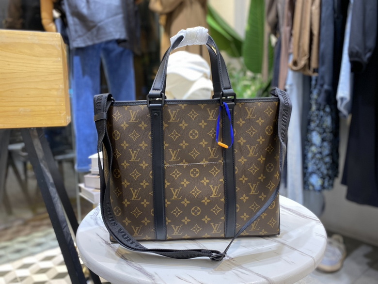 LV Bags Men M45734 37X29X13cm XM