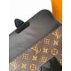 LV BAG Messenger bag M45836 22X18X8cm XM