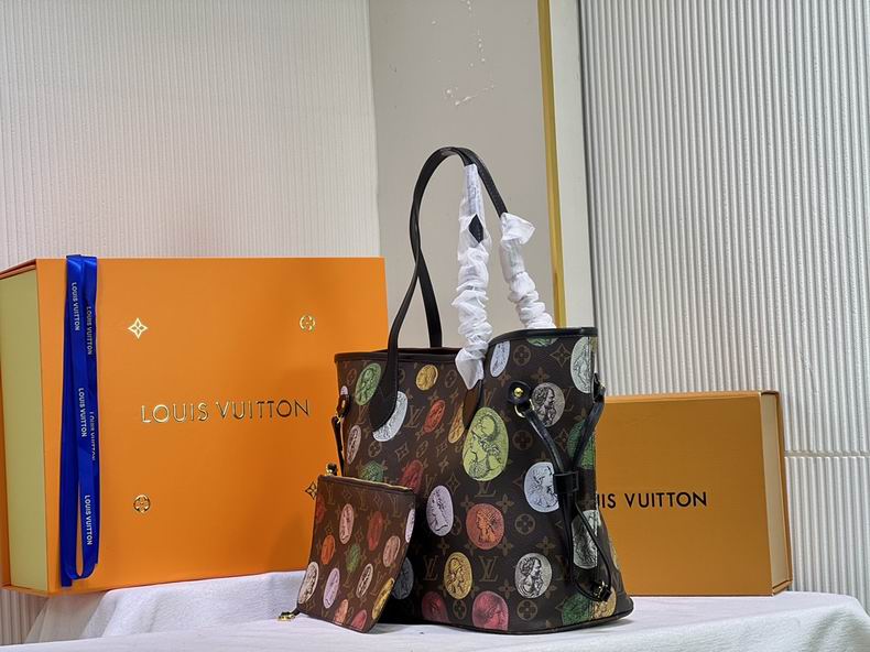 LV BAG Neverfull M45923 31x28x14 cm cs