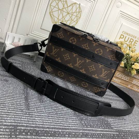 LV BAG Soft Trunk M45935 21.5x15x7cm cs