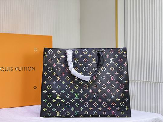 LV BAG OnTheGo M46070 41x34x19cm cs