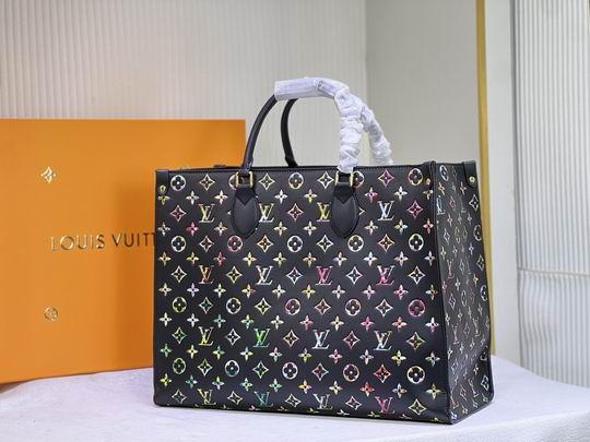 LV BAG OnTheGo M46070 41x34x19cm cs